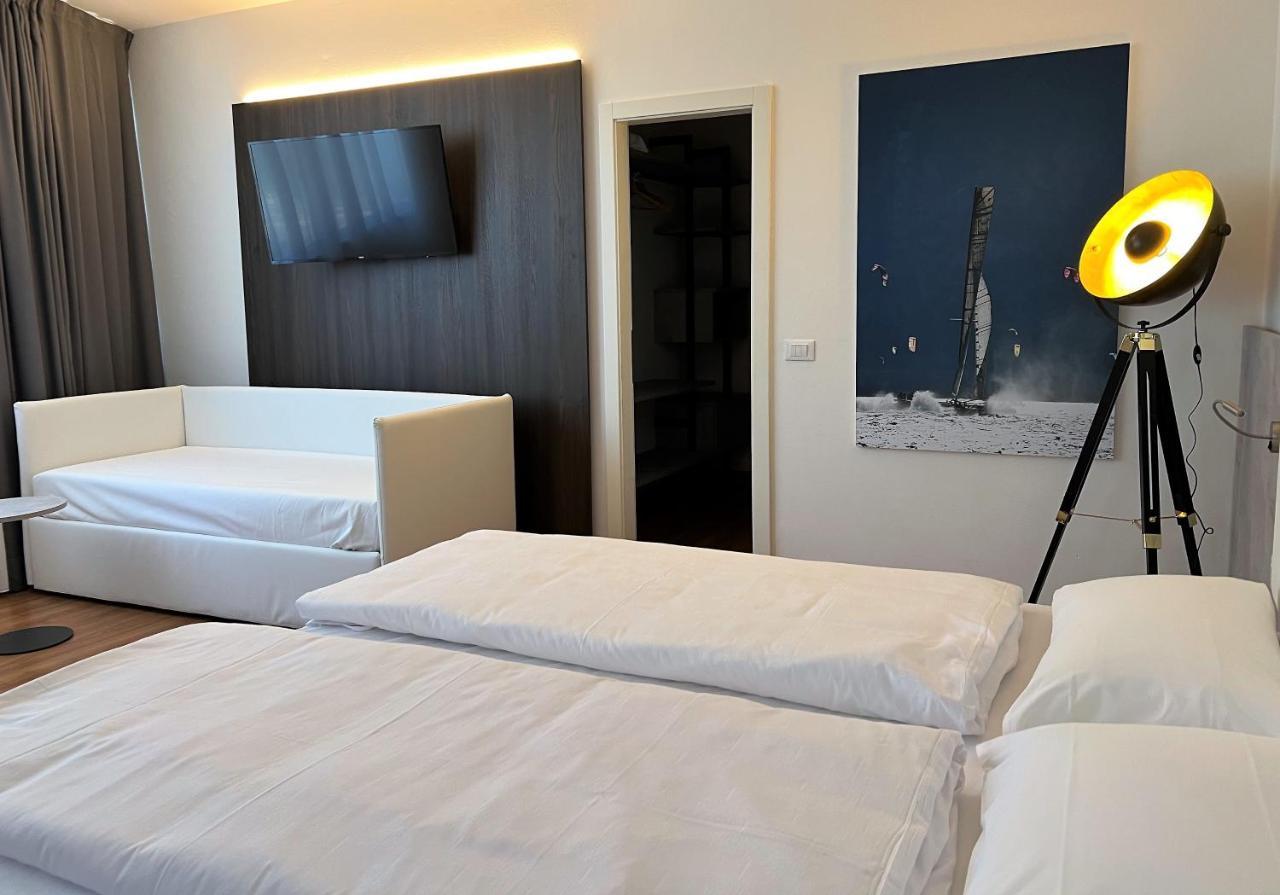 Wind Hotel Malcesine Exteriör bild